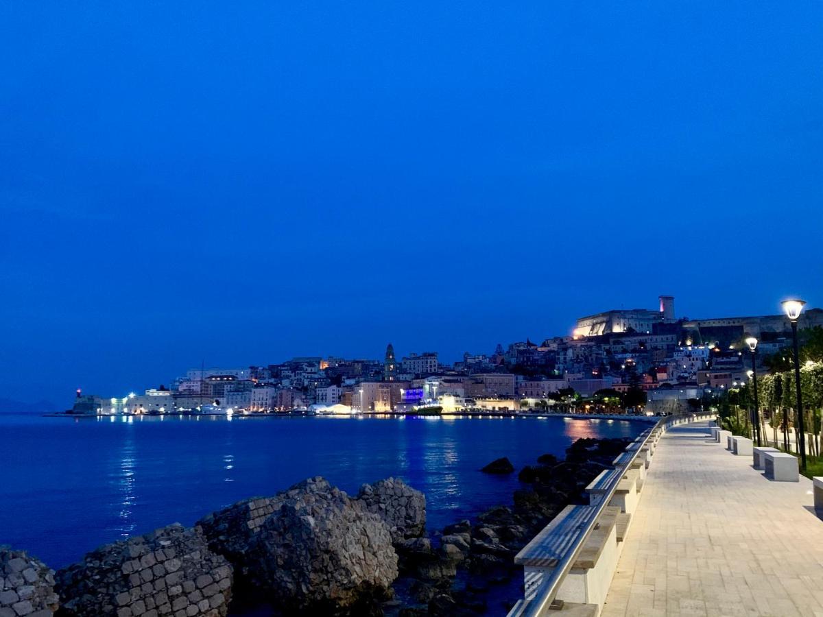 La Finestra Sul Mare Lägenhet Gaeta Exteriör bild